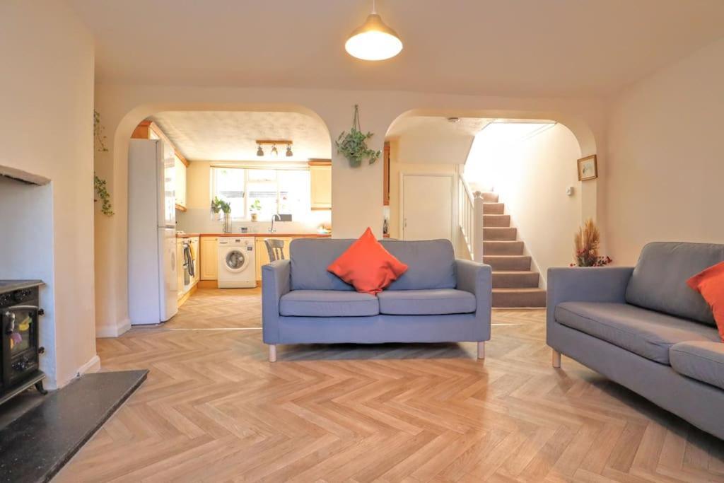 4 Bed Home 3 Mins From Harbour + Sandy Beach 福克斯通 外观 照片