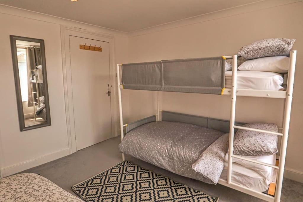 4 Bed Home 3 Mins From Harbour + Sandy Beach 福克斯通 外观 照片