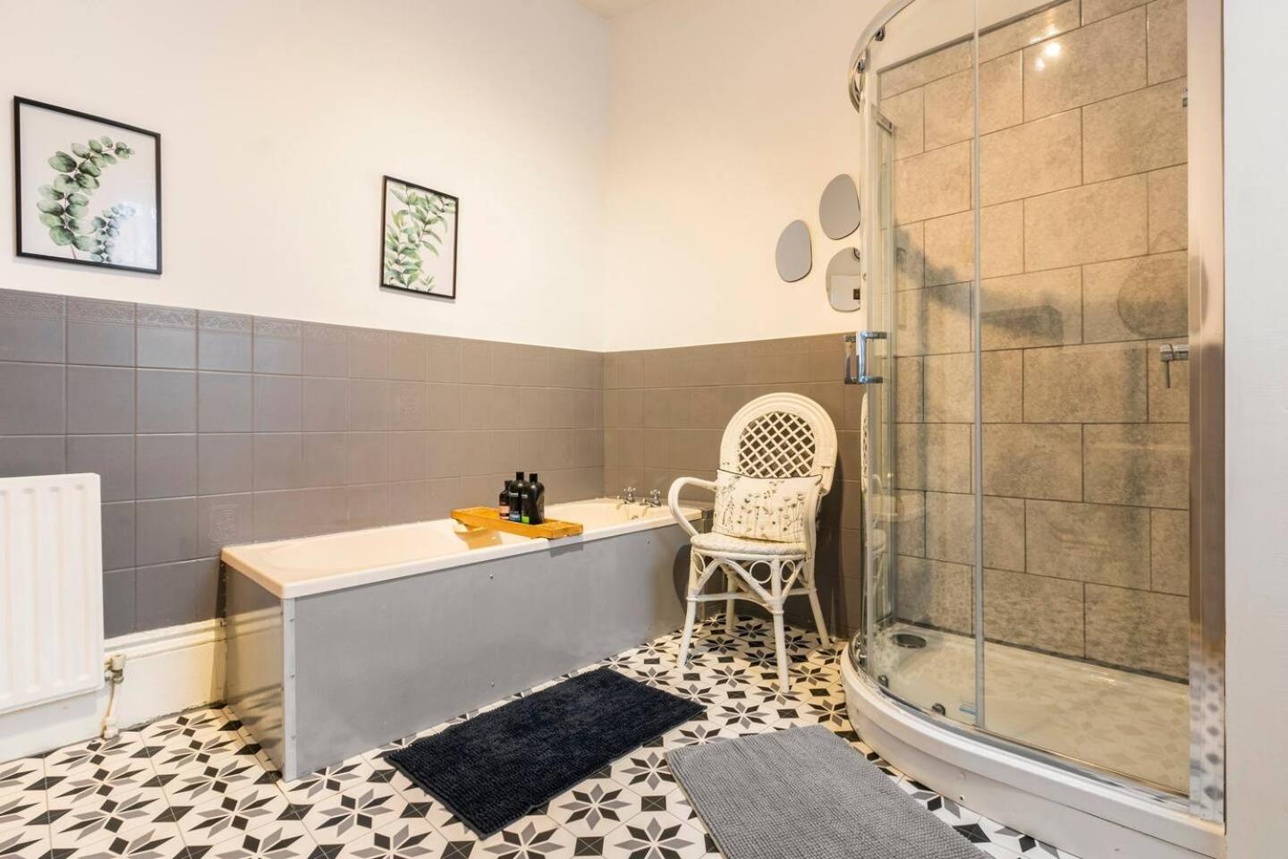 4 Bed Home 3 Mins From Harbour + Sandy Beach 福克斯通 外观 照片