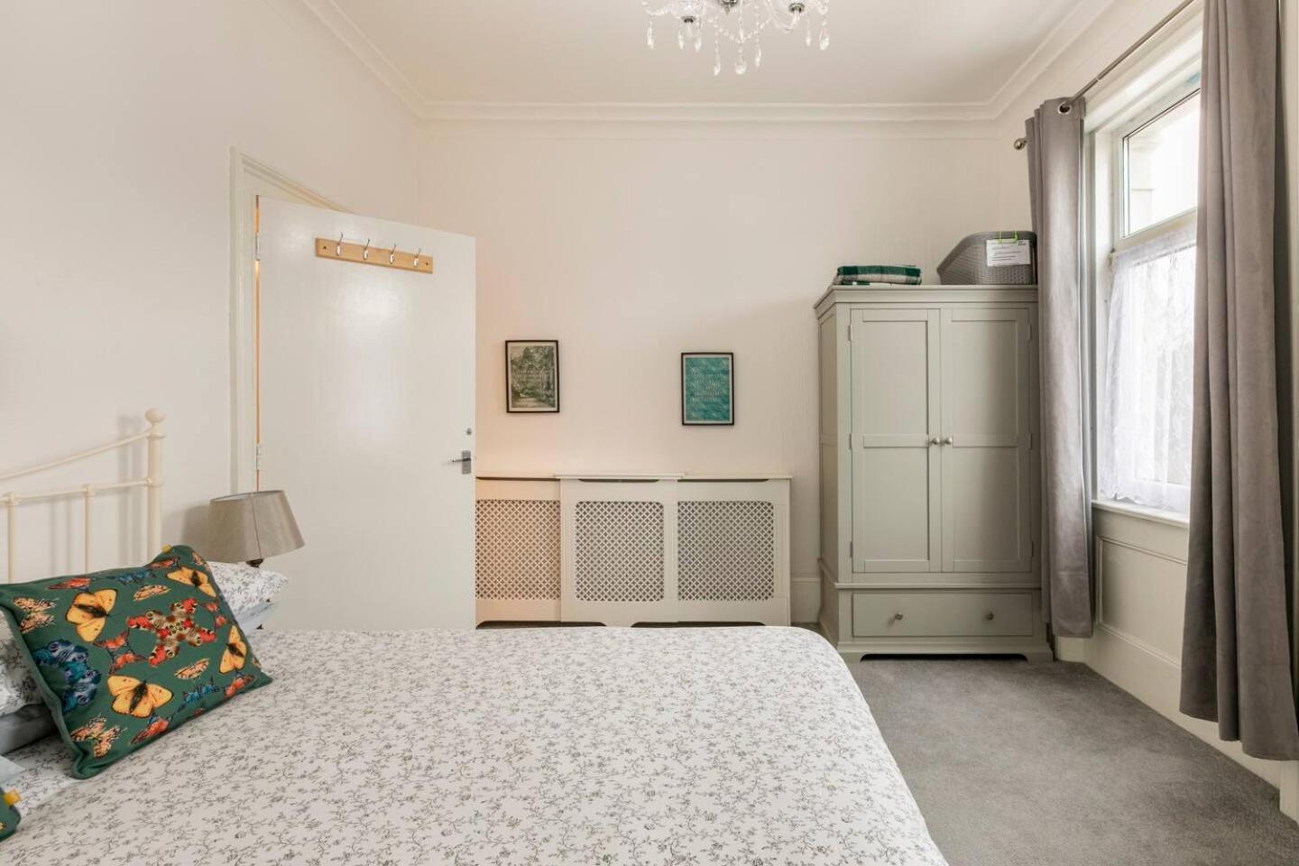 4 Bed Home 3 Mins From Harbour + Sandy Beach 福克斯通 外观 照片