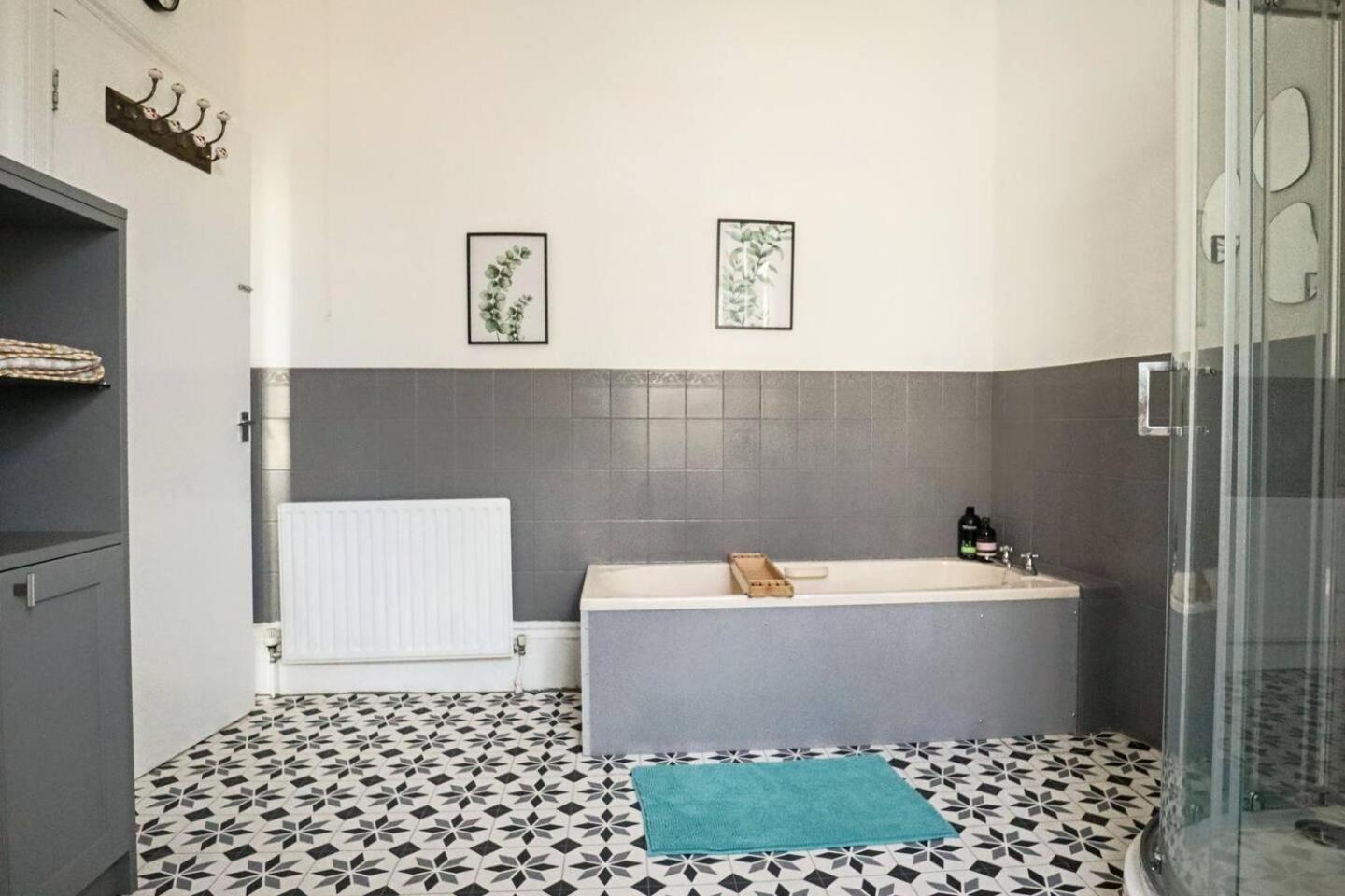 4 Bed Home 3 Mins From Harbour + Sandy Beach 福克斯通 外观 照片