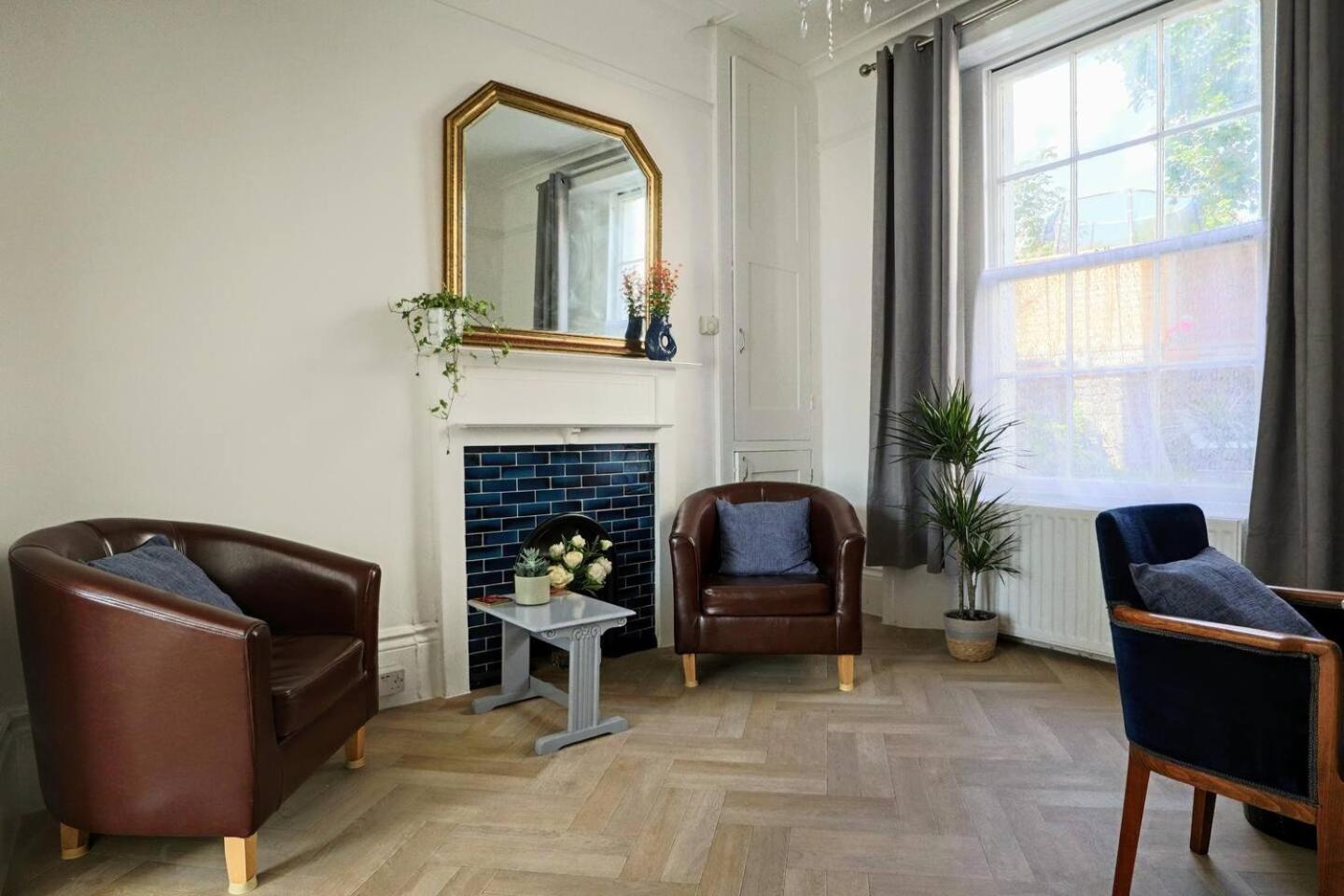 4 Bed Home 3 Mins From Harbour + Sandy Beach 福克斯通 外观 照片